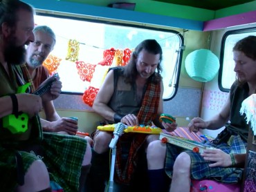 Screencap of YouTube video Castlefest Caravan Sessions with Rapalje